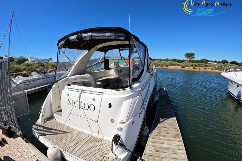 Bayliner 300sb extérieur 4