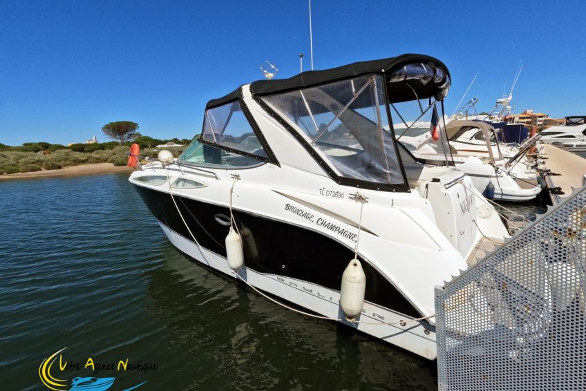 Bayliner 300sb extérieur 2