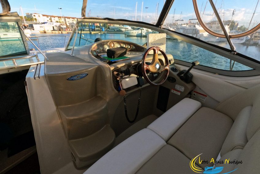 Four Winns Vista 268 poste