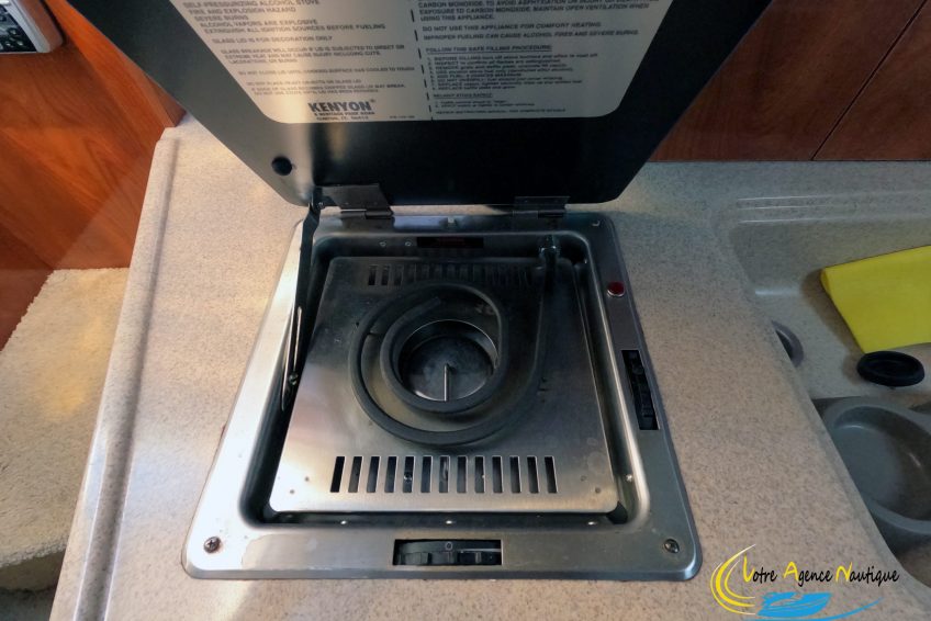 Four Winns Vista 268 intérieur plaque