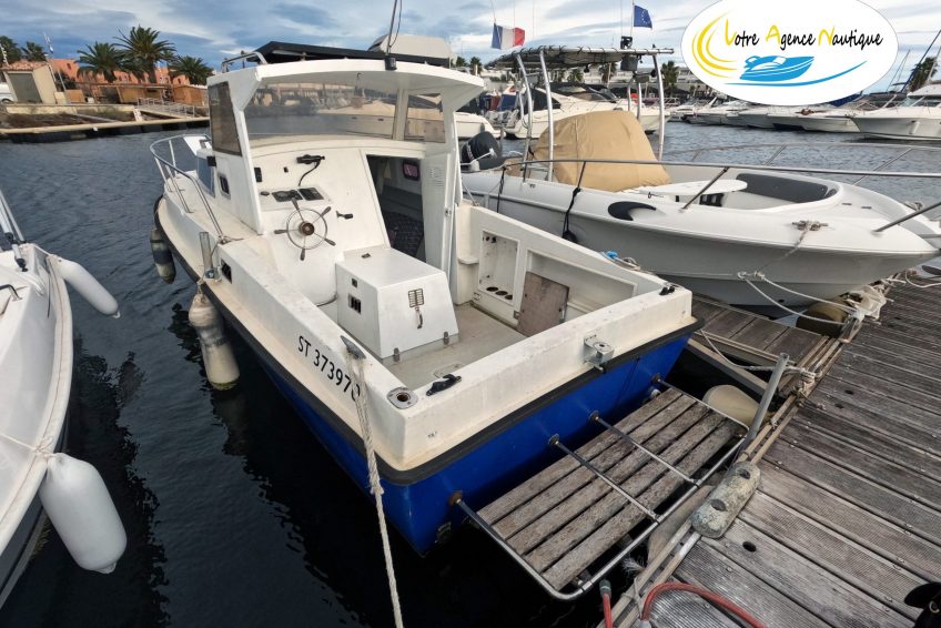 Ocqueteau Pilot port ambonne